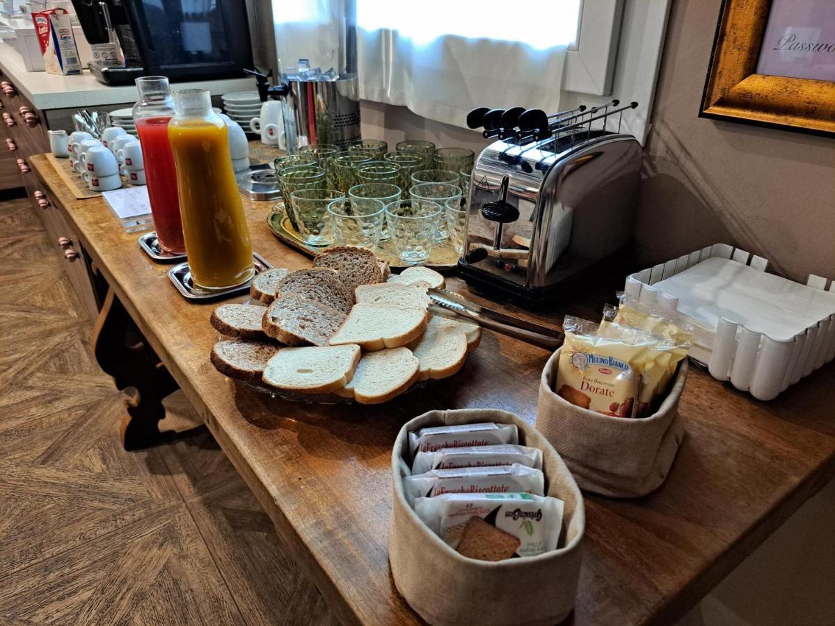 051 Room & Breakfast Μπολόνια Εξωτερικό φωτογραφία